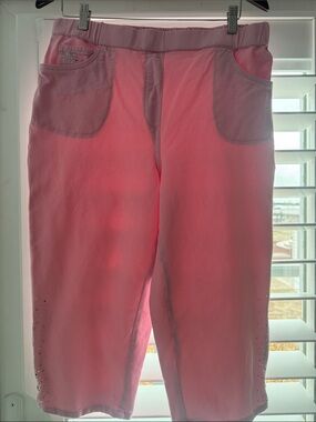 Pink Women's Pull-On Capri Pants with Pocket Rhinestones Dream Jeannie’s